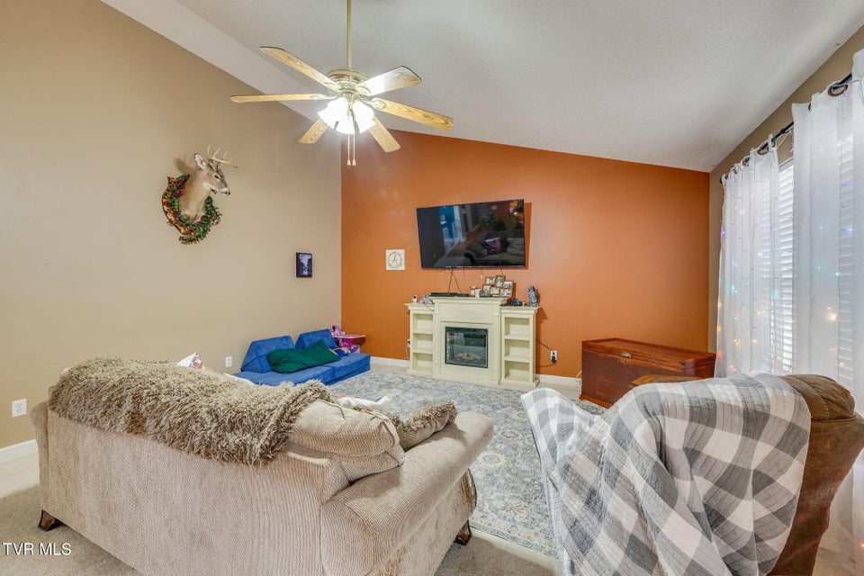 Photo #5: 468 Old Embreeville Road