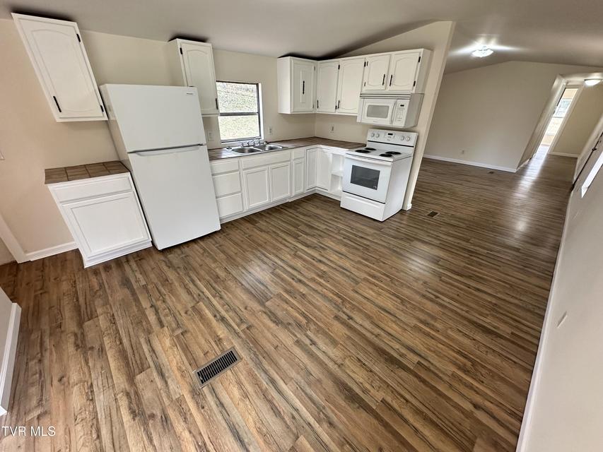 Photo #6: 179 Austin Mill Road