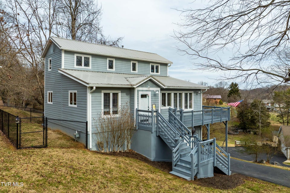 Photo #2: 317 Sawyer Circle