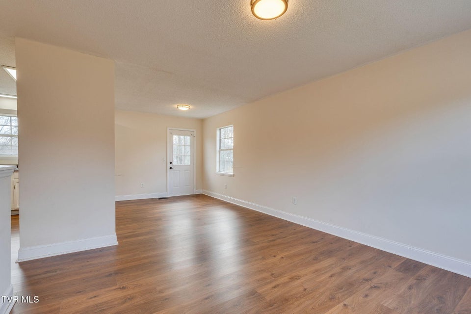 Photo #7: 100 Springview Drive