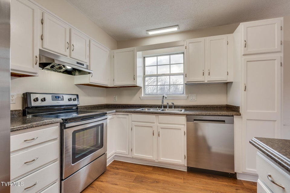 Photo #11: 100 Springview Drive