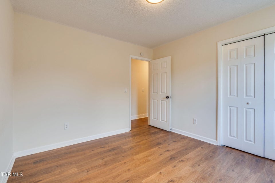 Photo #17: 100 Springview Drive