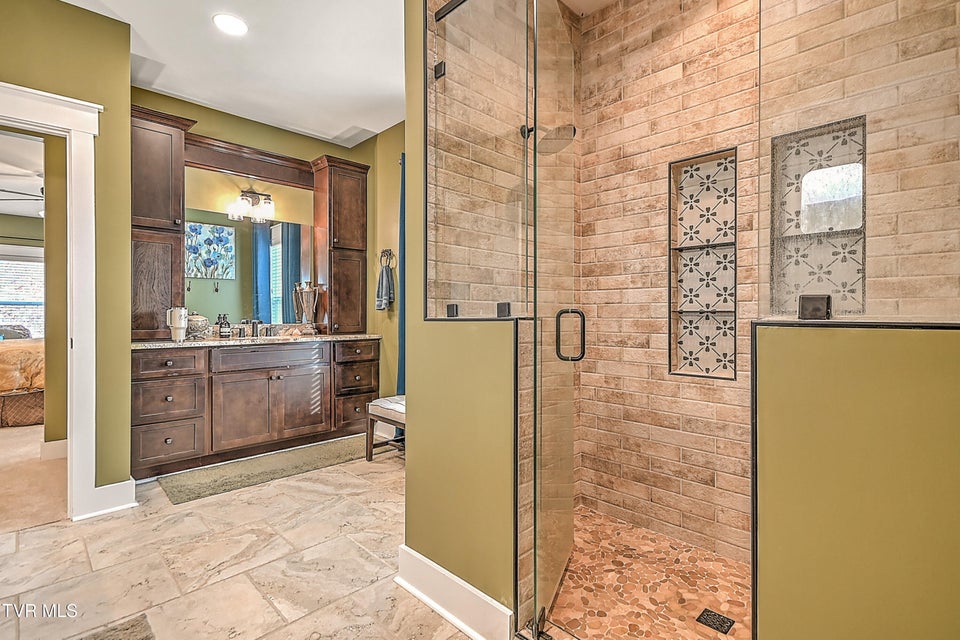 Photo #22: 127 Allison Timbers Road