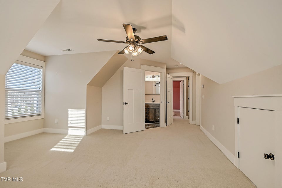 Photo #27: 127 Allison Timbers Road