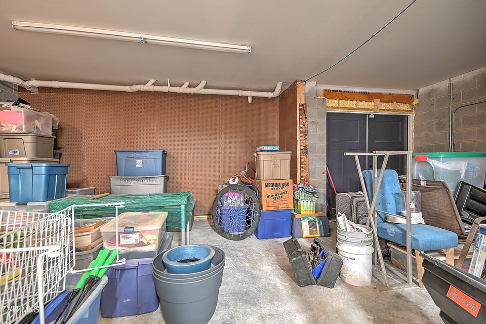 Photo #33: 127 Allison Timbers Road