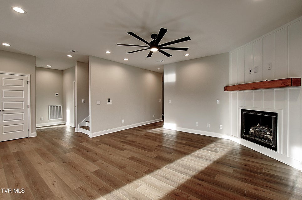 Photo #9: 613 Cherry Marie Drive