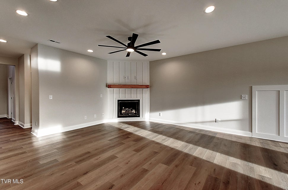 Photo #10: 613 Cherry Marie Drive