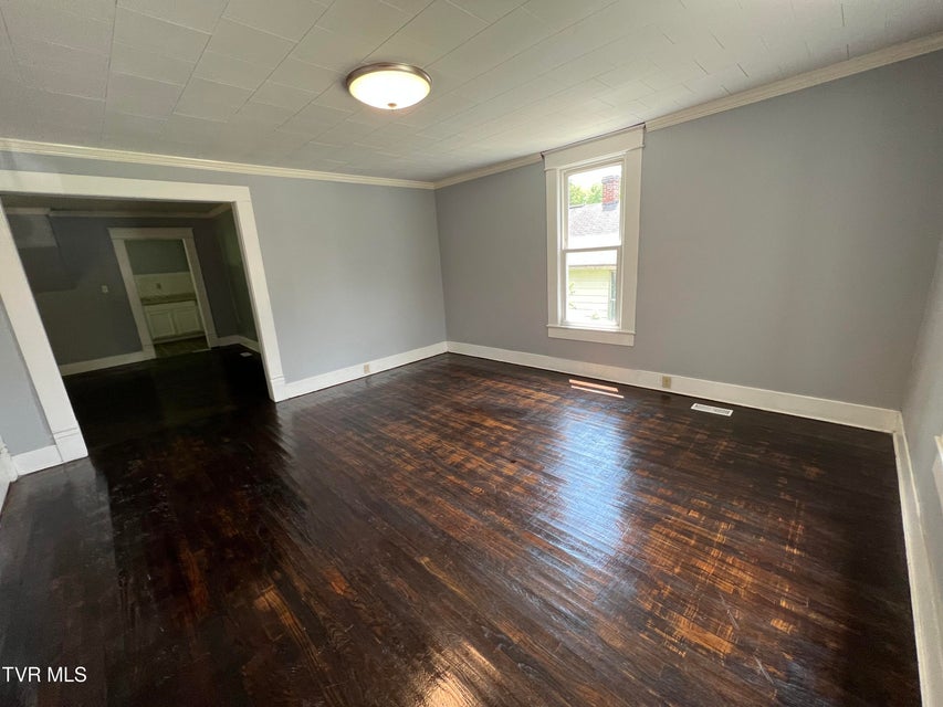 Photo #4: 620 Gilley Avenue