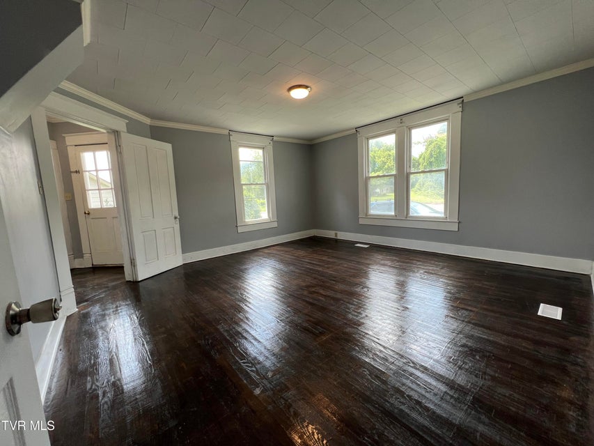 Photo #20: 620 Gilley Avenue