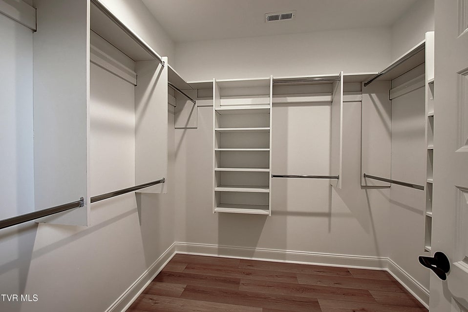 Photo #19: 547 Catalina Court