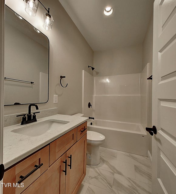 Photo #21: 547 Catalina Court