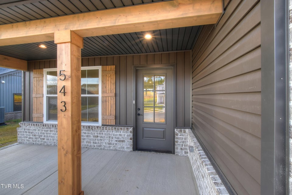 Photo #5: 543 Catalina Court