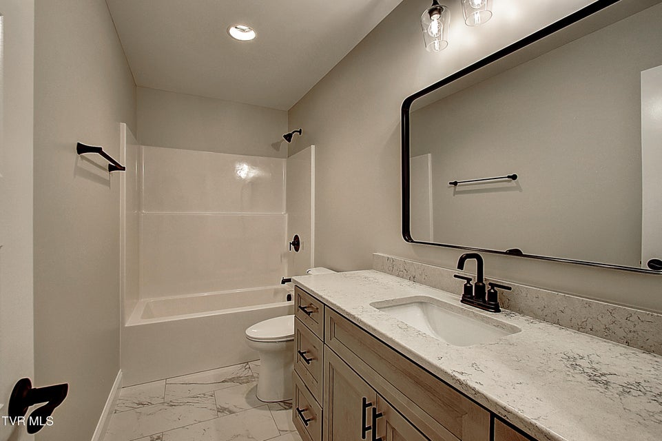 Photo #26: 543 Catalina Court