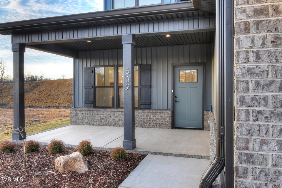 Photo #5: 539 Catalina Court