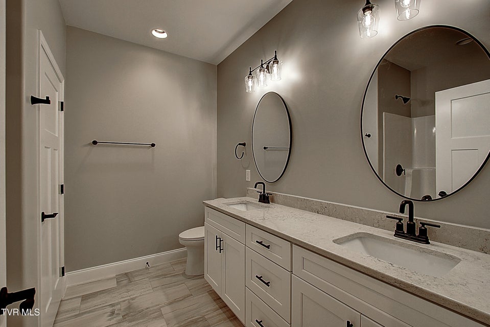 Photo #15: 539 Catalina Court