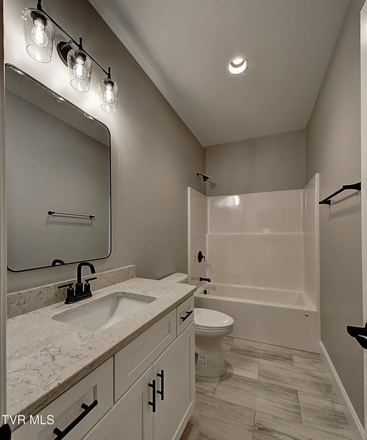 Photo #18: 539 Catalina Court