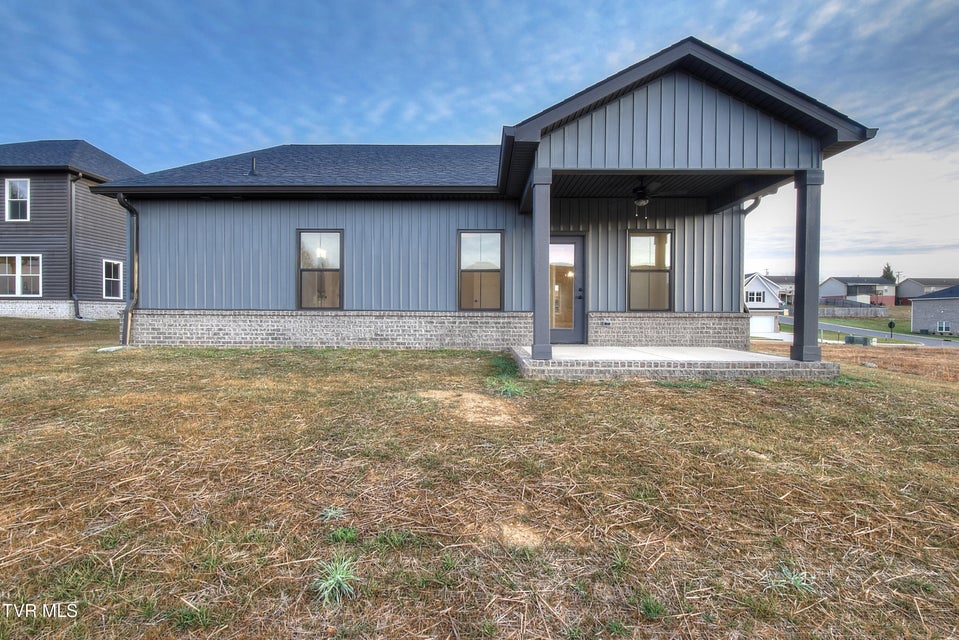 Photo #22: 539 Catalina Court