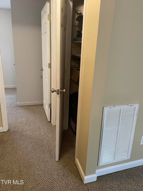 Photo #10: 1012 Grindstaff Avenue