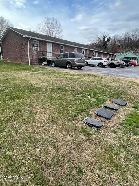 Photo #13: 1012 Grindstaff Avenue