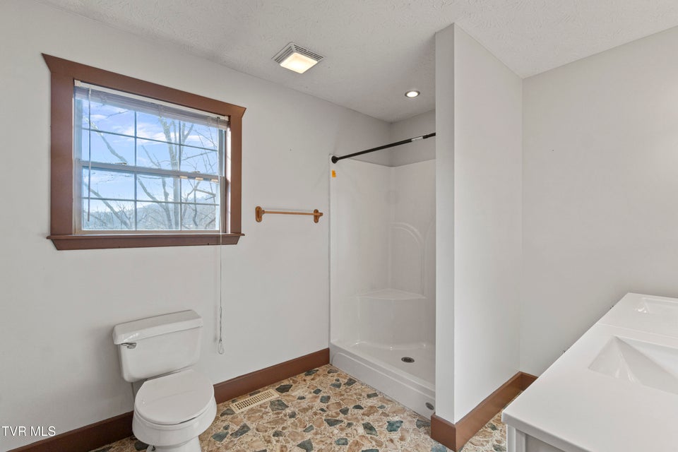 Photo #46: 662 Lower Bogard Road