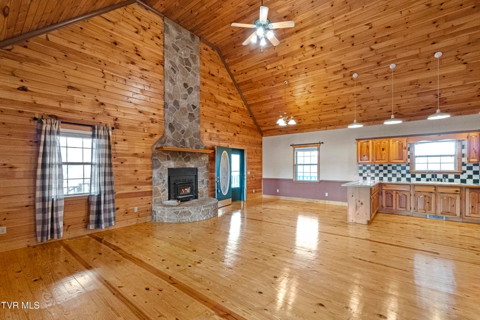 Photo #28: 662 Lower Bogard Road