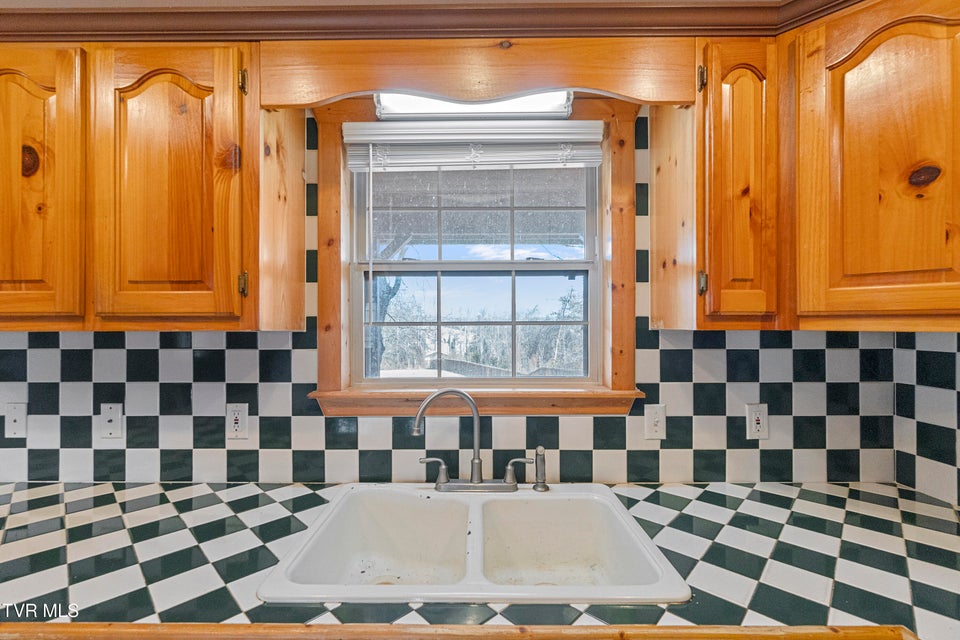 Photo #34: 662 Lower Bogard Road