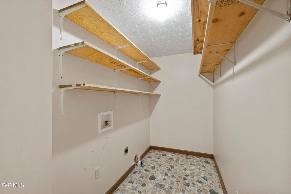 Photo #36: 662 Lower Bogard Road