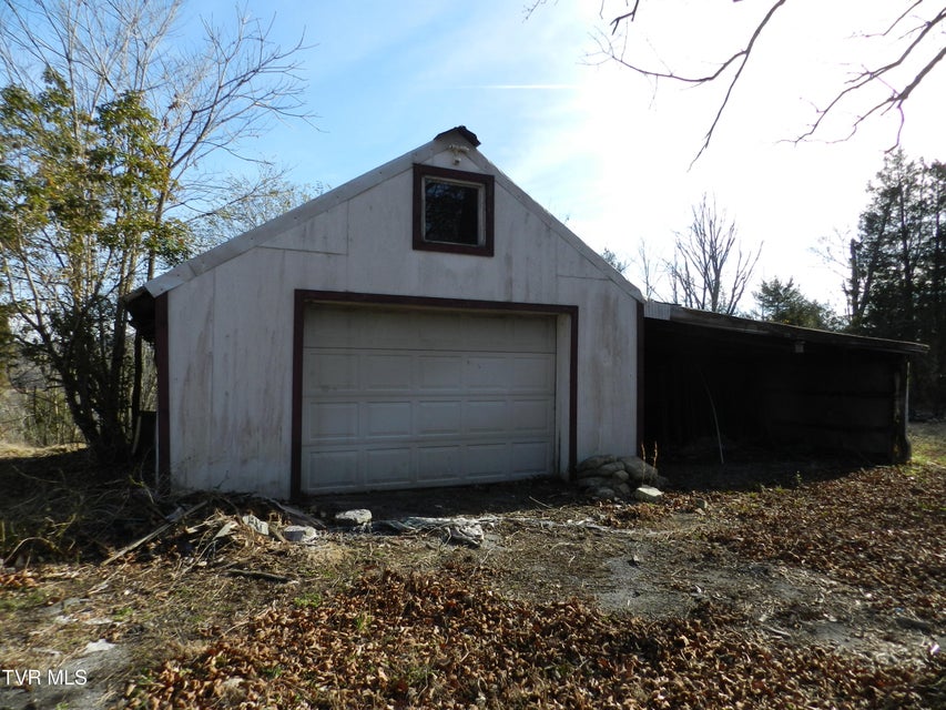 Photo #7: 4113 Clearview Street