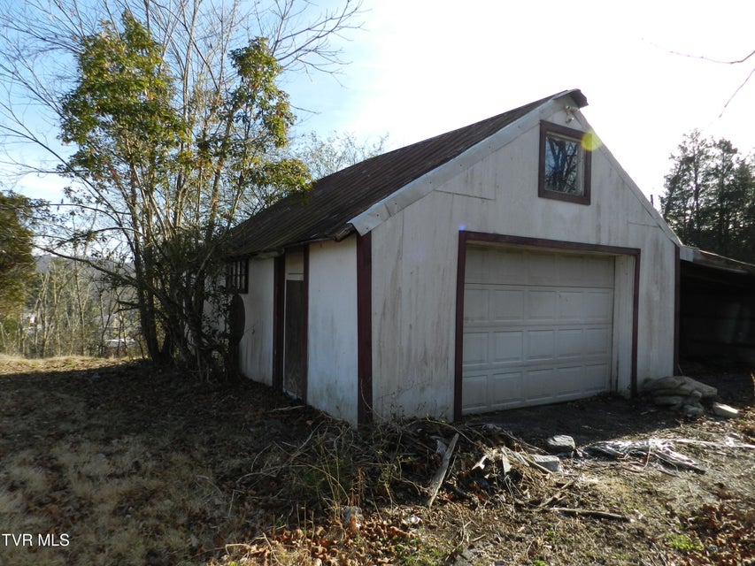 Photo #8: 4113 Clearview Street