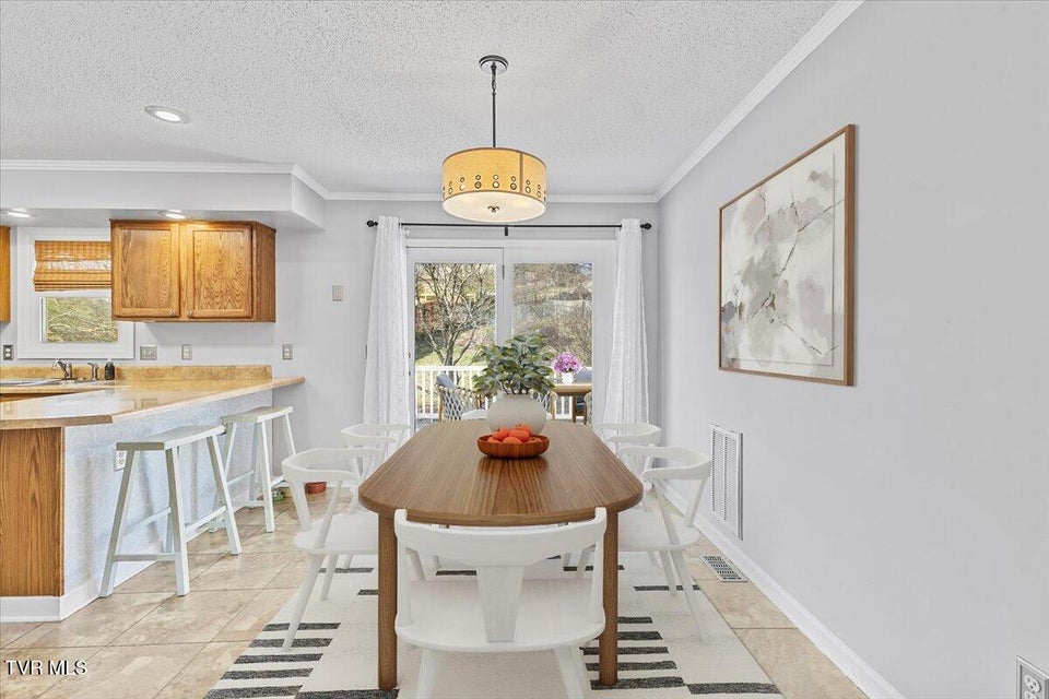 Photo #13: 1109 Windsor Lane