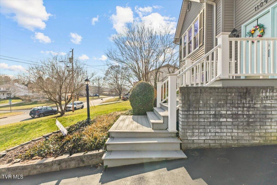 Photo #6: 1109 Windsor Lane