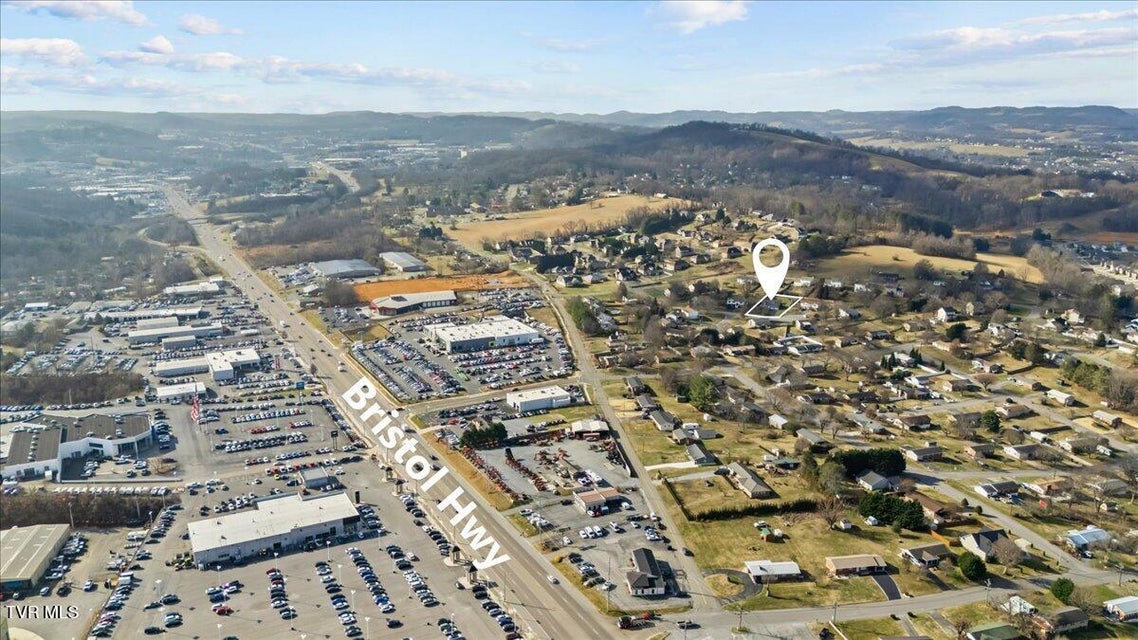 Photo #47: 1109 Windsor Lane