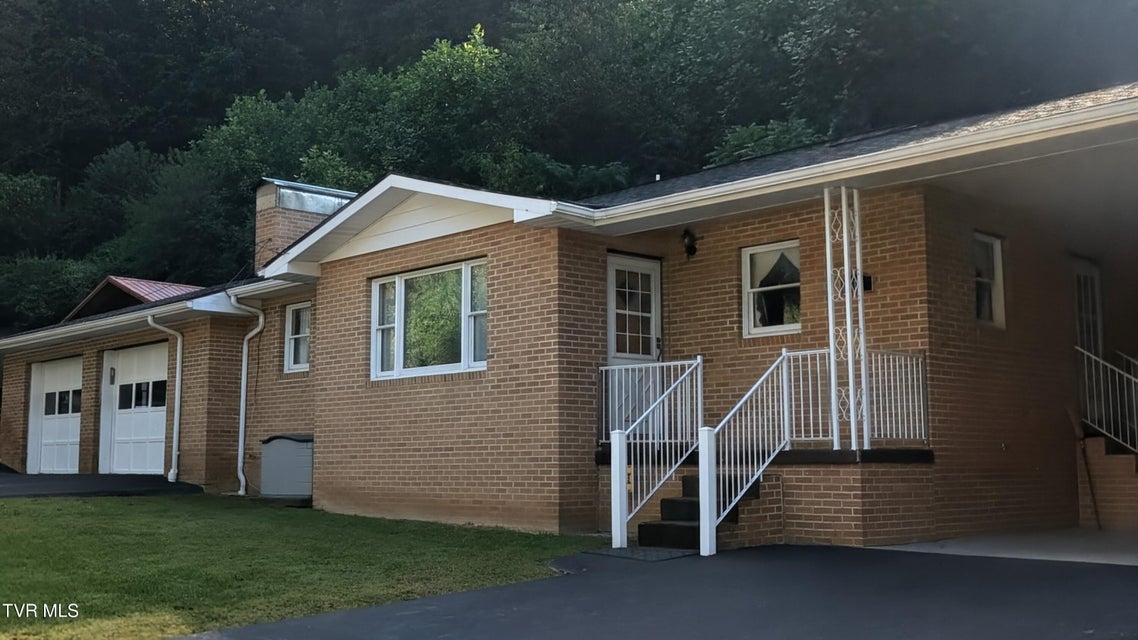 Photo #4: 118 Turner Road