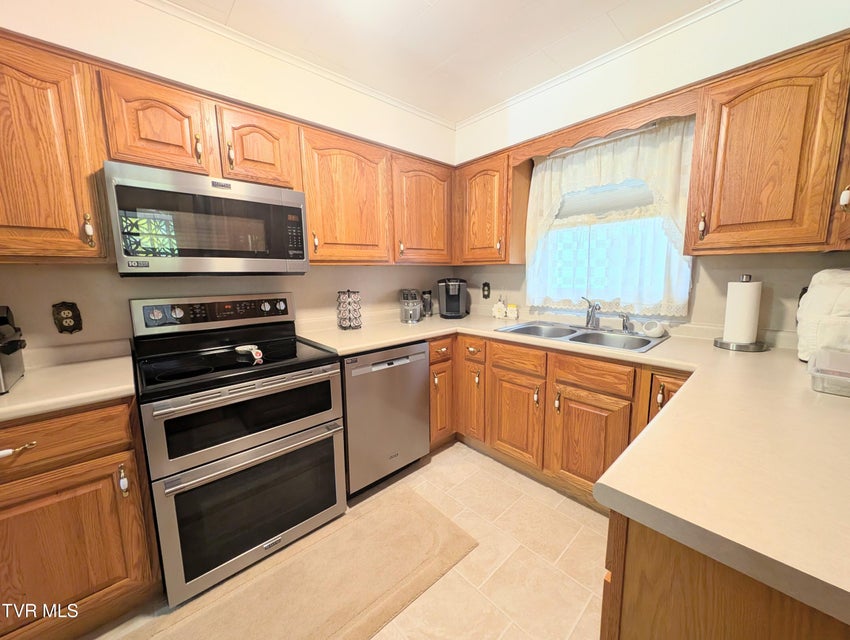 Photo #18: 118 Turner Road