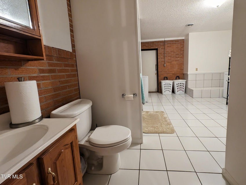 Photo #31: 118 Turner Road