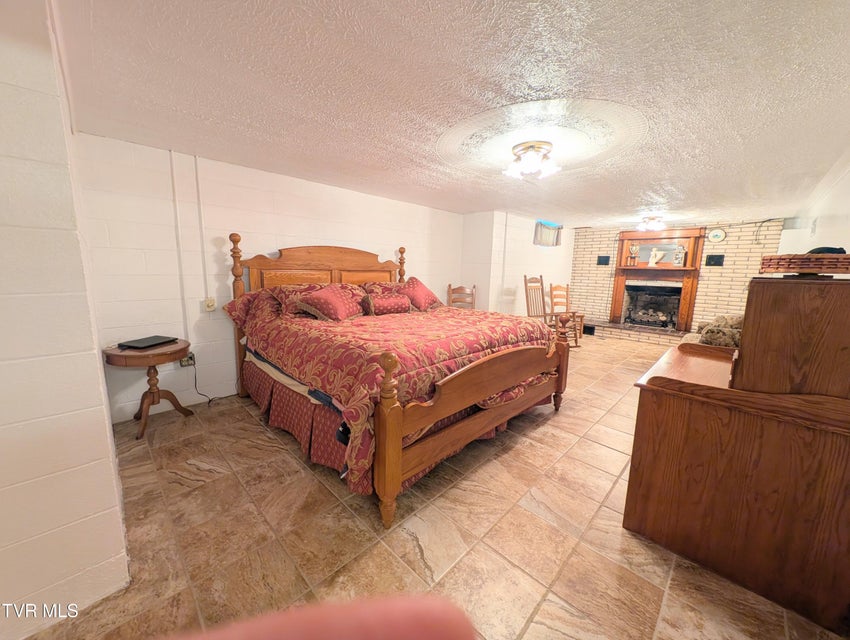 Photo #42: 118 Turner Road