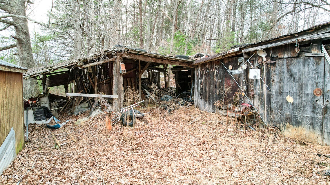 Photo #7: 7105 Greystone Rd 