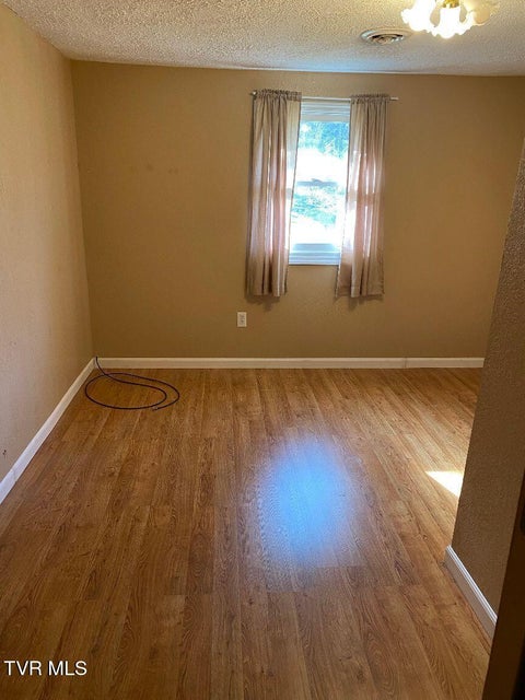 Photo #9: 880 Gilley Avenue