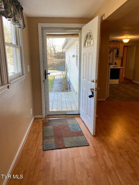 Photo #3: 880 Gilley Avenue