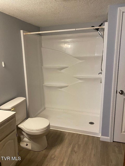 Photo #11: 880 Gilley Avenue