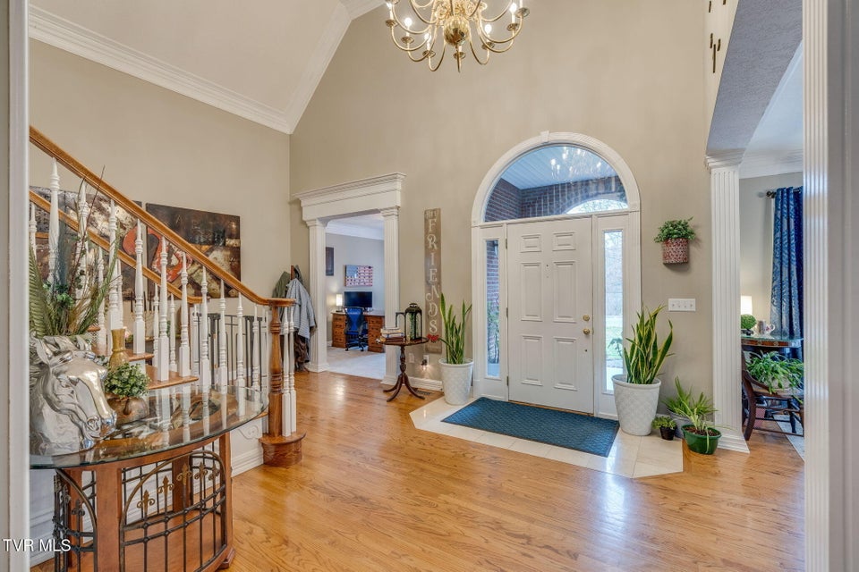 Photo #7: 1817 Buckingham Court