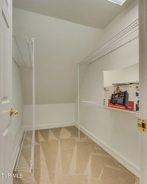 Photo #38: 1817 Buckingham Court