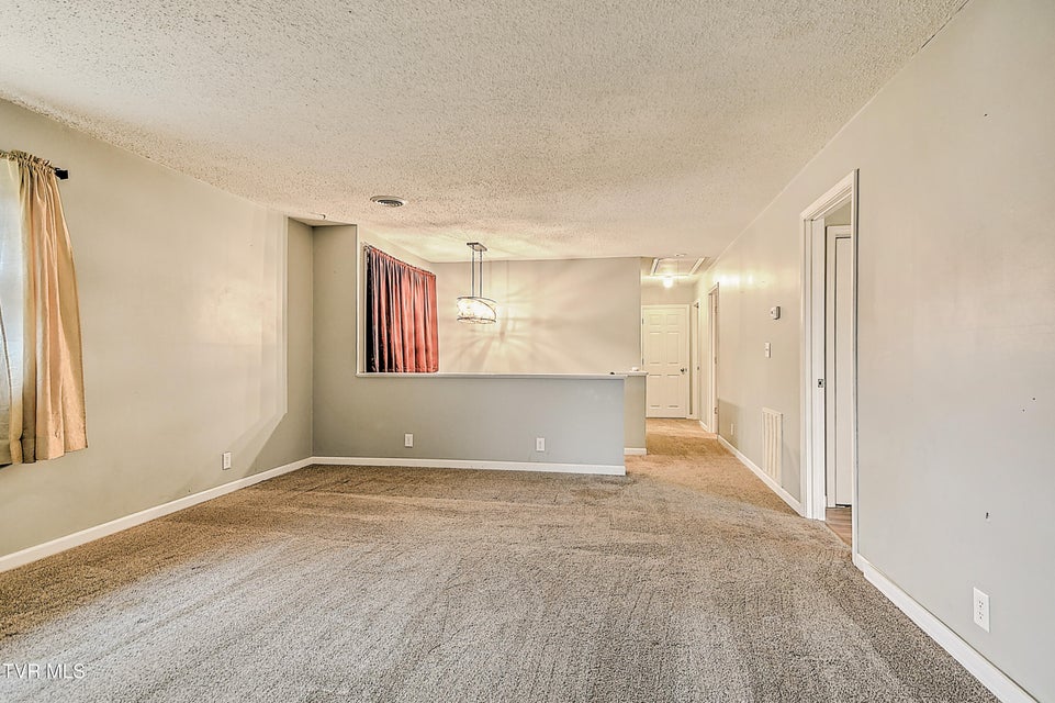 Photo #16: 156 Reynolds Hills Drive