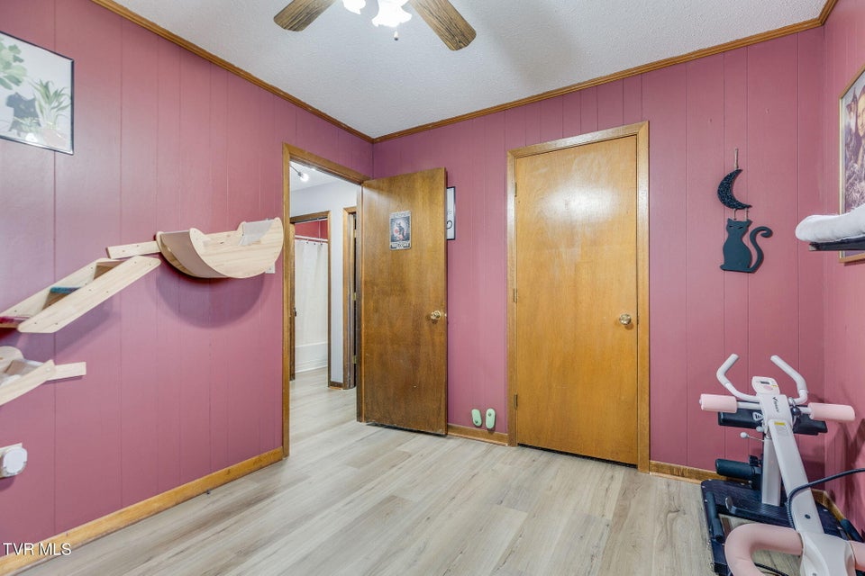 Photo #20: 306 Skyland Drive