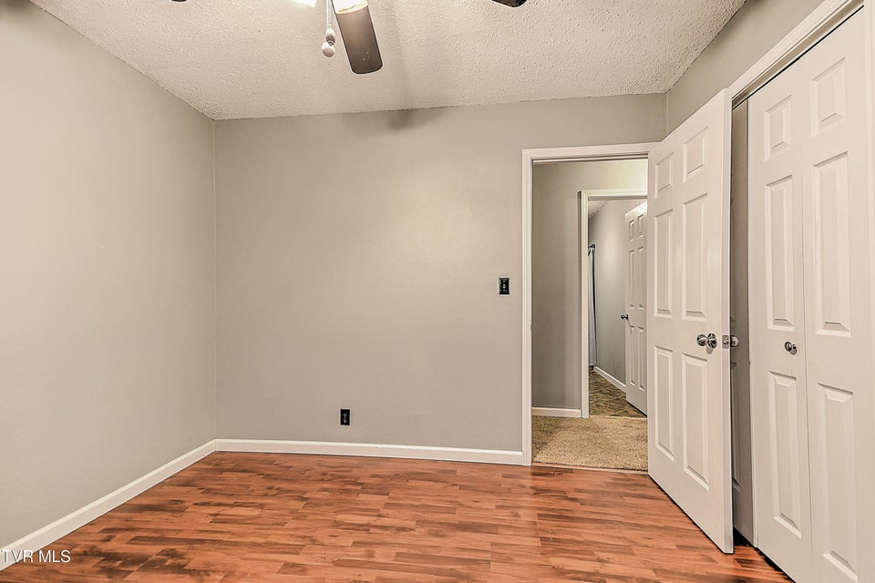 Photo #21: 156 Reynolds Hills Drive