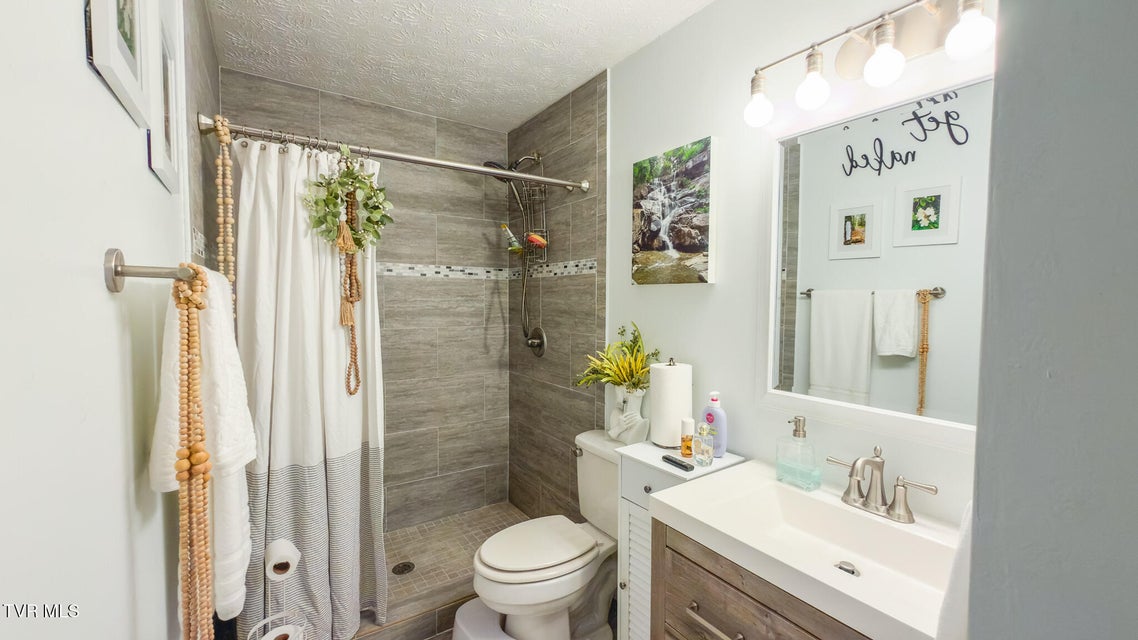 Photo #53: 1144 Cherry Blossom Lane