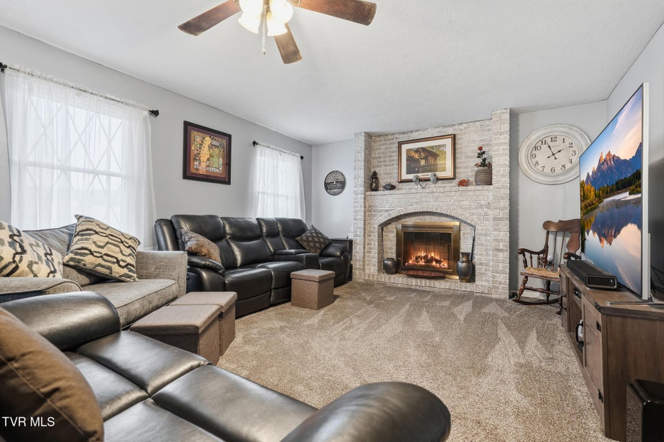 Photo #10: 186 Kelly Coomer Road