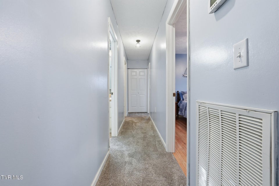 Photo #18: 186 Kelly Coomer Road