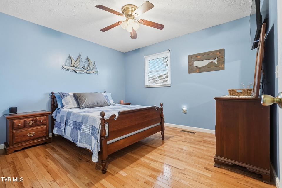 Photo #19: 186 Kelly Coomer Road