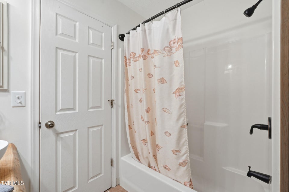 Photo #22: 186 Kelly Coomer Road